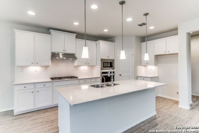 332 Aberdeen Property Photo 6