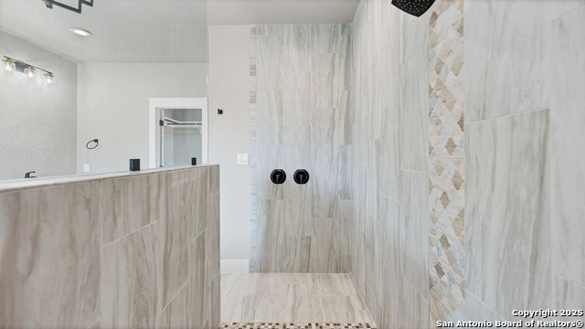 725 Winding View Property Photo 26