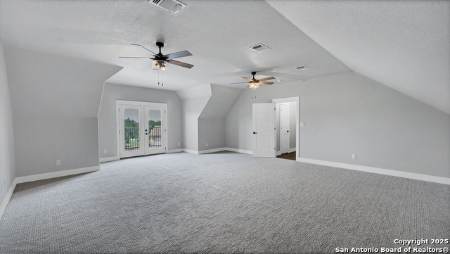 725 Winding View Property Photo 31