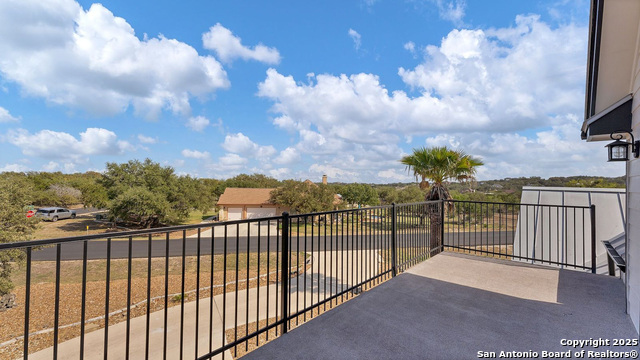 725 Winding View Property Photo 34