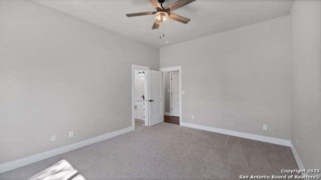 725 Winding View Property Photo 42