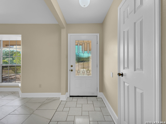 101 Montz Pt Property Photo 6