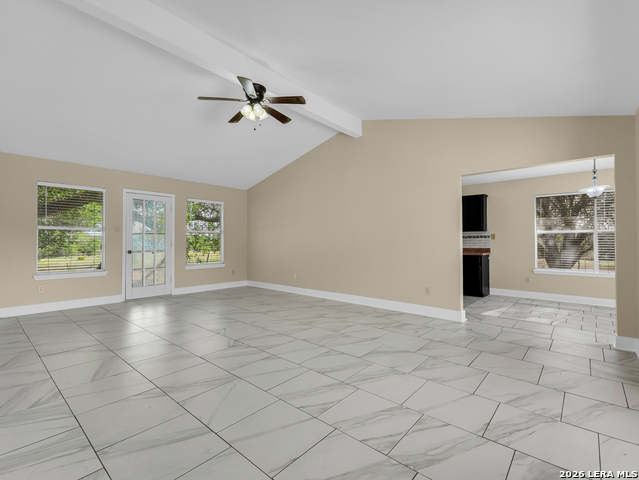 101 Montz Pt Property Photo 8