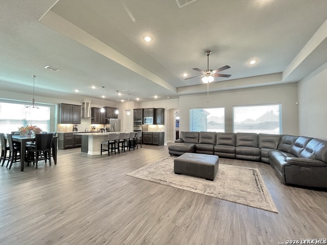 30527 Setterfeld Cir Property Photo 9