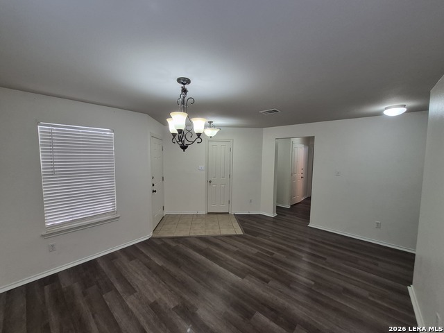 216 Hereford St Property Photo 6