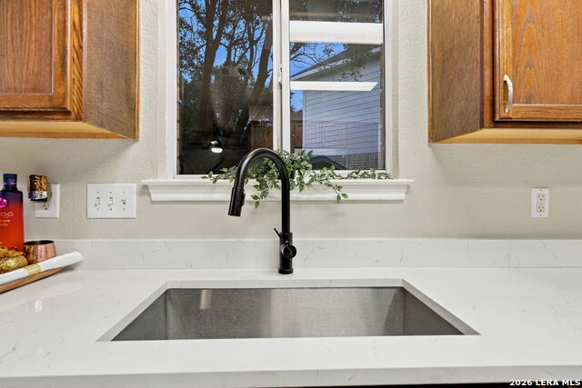 6502 Fontana Pt Property Photo 13