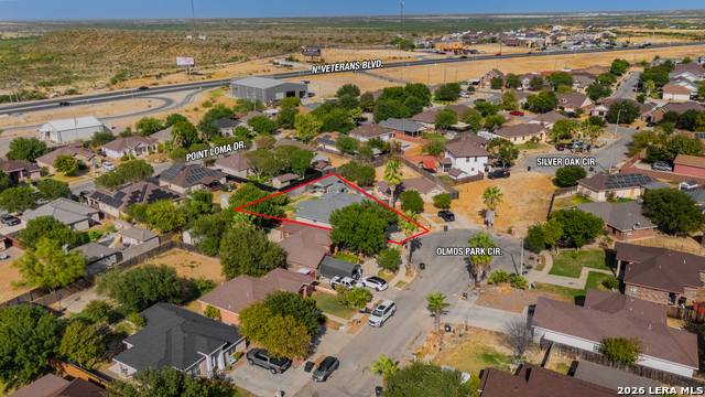 2085 Olmos Park Circle Property Photo 5