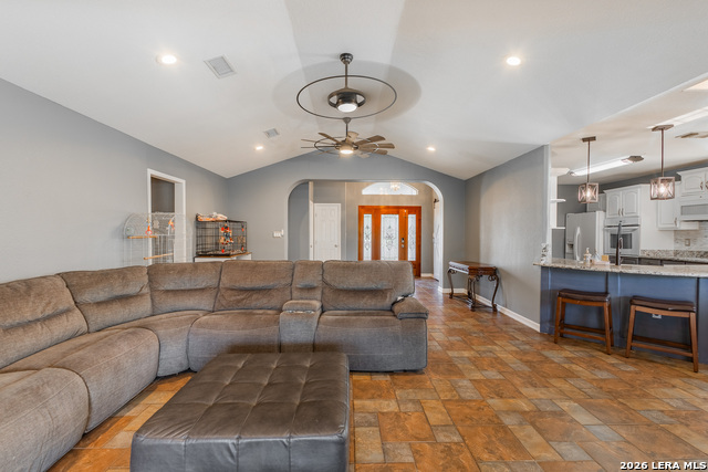 2085 Olmos Park Circle Property Photo 7