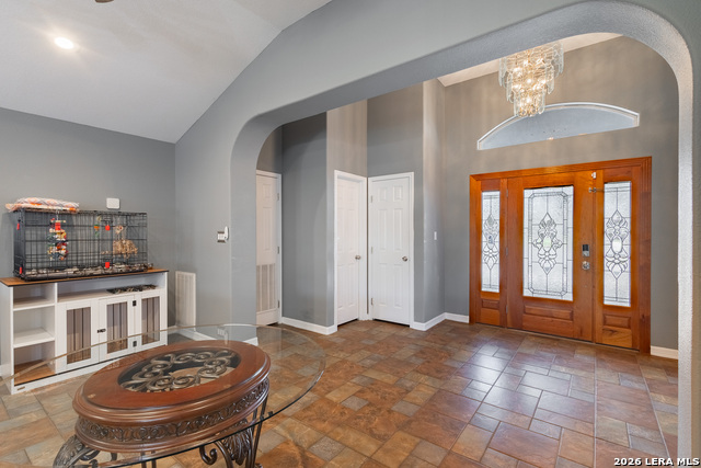 2085 Olmos Park Circle Property Photo 8