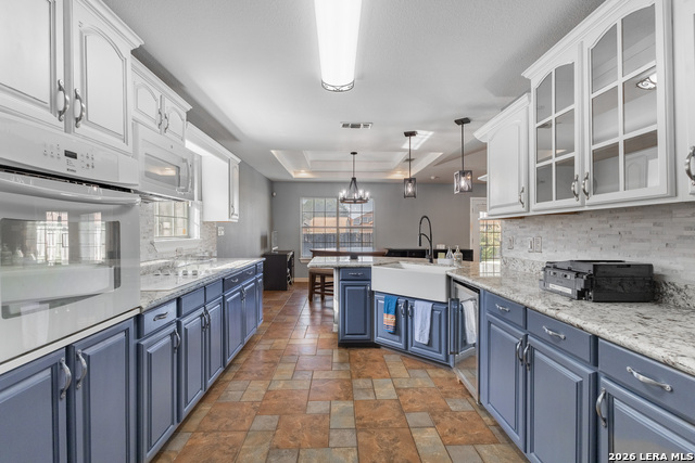 2085 Olmos Park Circle Property Photo 17