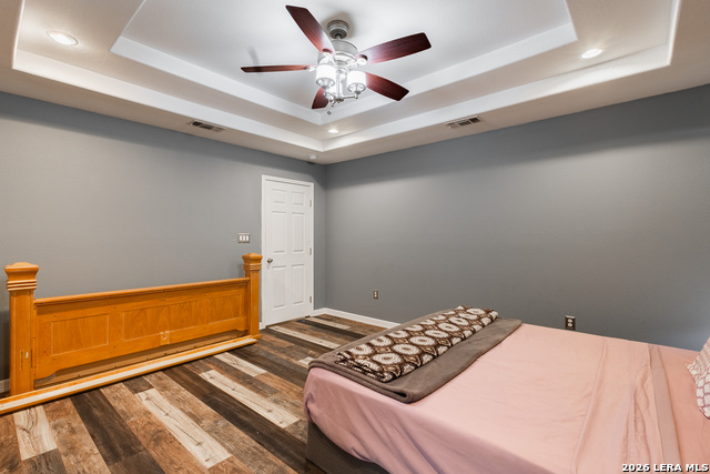 2085 Olmos Park Circle Property Photo 27