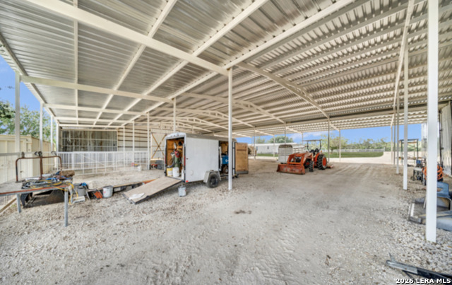 11791 Kinney Rd Property Photo 6