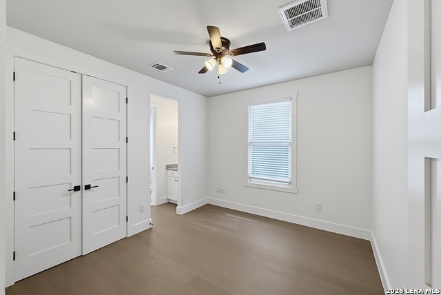 311 E Evergreen Property Photo 10