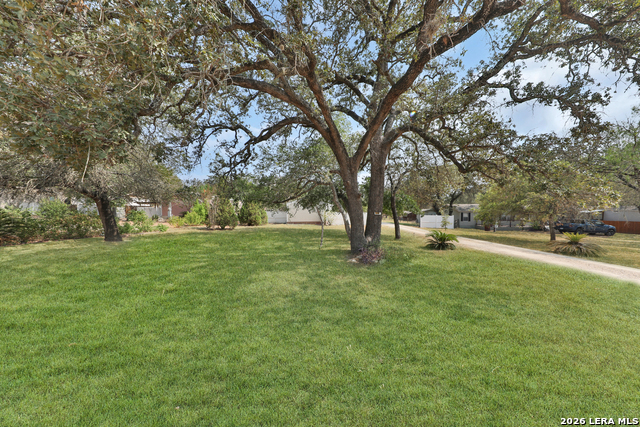 235 Brianna Ct Property Photo 3