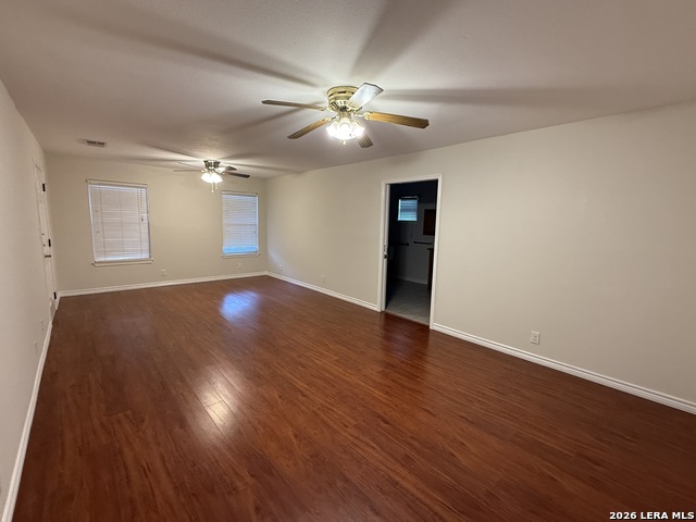 3600 Calvert St Property Photo 9