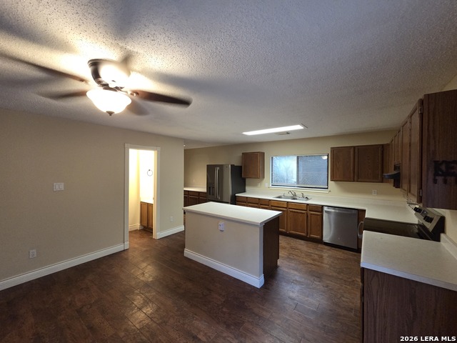 15831 Lomita Springs Dr Property Photo 18