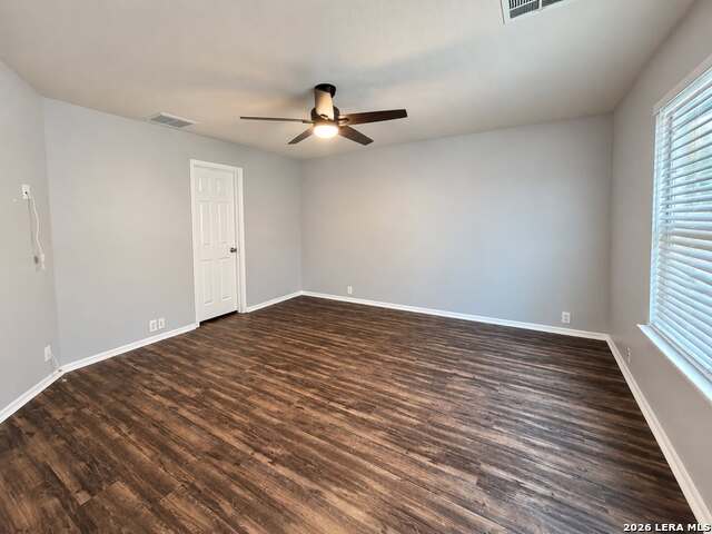 3823 Bennington Way Property Photo 7