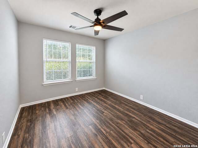 3823 Bennington Way Property Photo 9