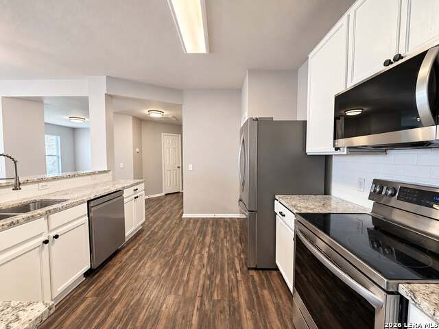 3823 Bennington Way Property Photo 10