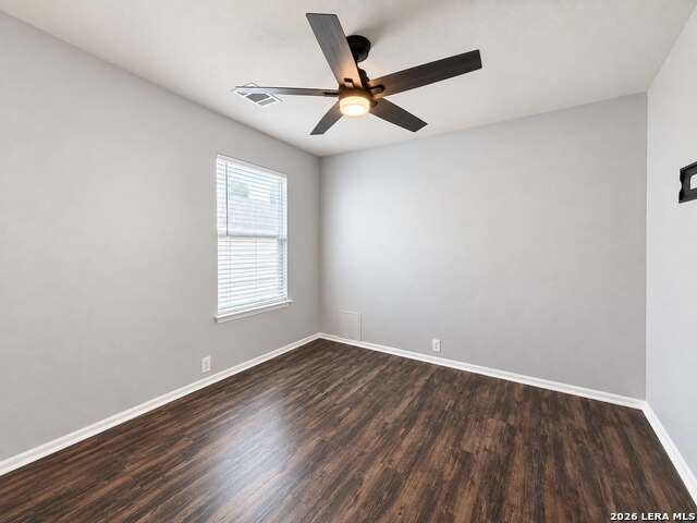 3823 Bennington Way Property Photo 11