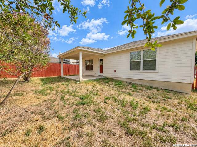 3823 Bennington Way Property Photo 14