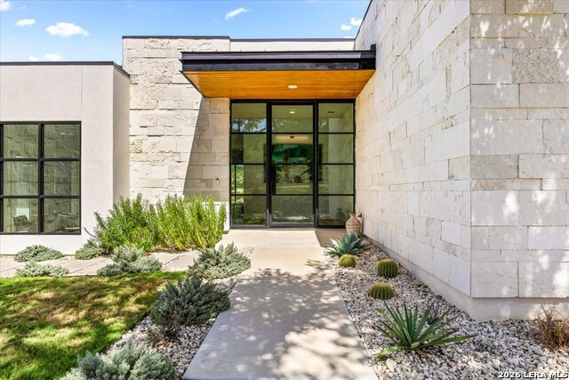 11017 Ashby Cyn Property Photo 3
