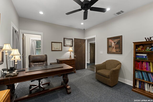 9518 Tioga Dr Property Photo 19