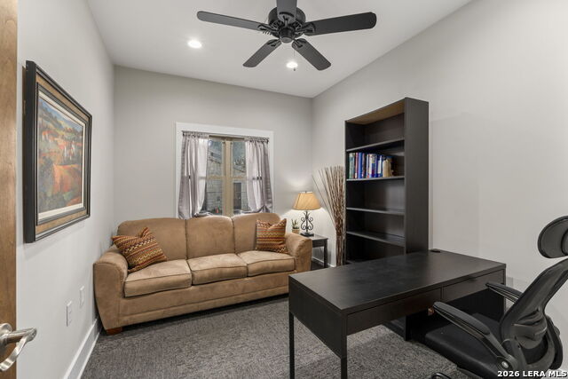 9518 Tioga Dr Property Photo 26