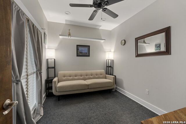 9518 Tioga Dr Property Photo 35