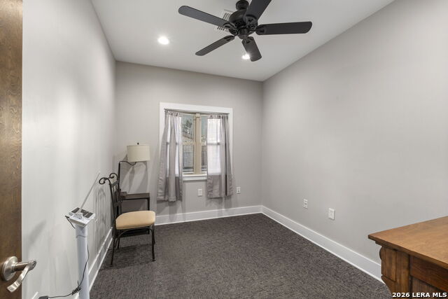 9518 Tioga Dr Property Photo 37