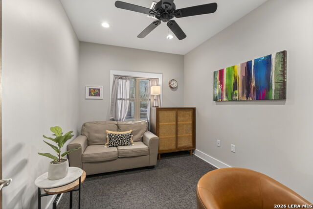 9518 Tioga Dr Property Photo 38