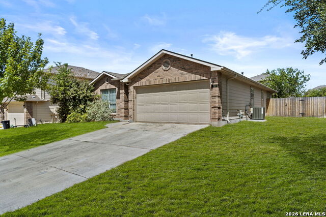 727 Eagles Gln Property Photo 2