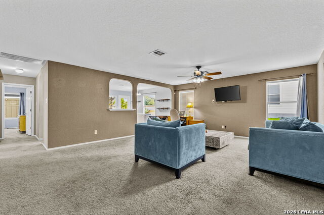 727 Eagles Gln Property Photo 5