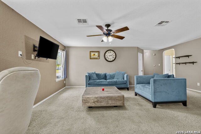 727 Eagles Gln Property Photo 6