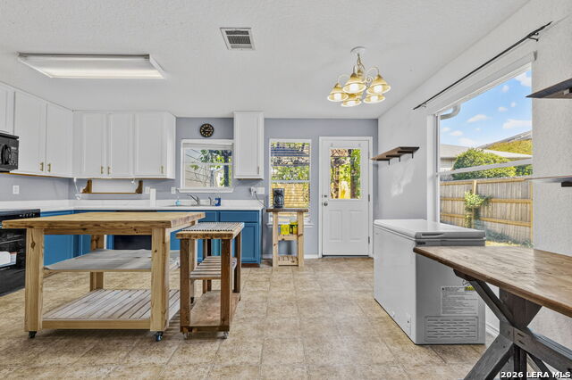 727 Eagles Gln Property Photo 9