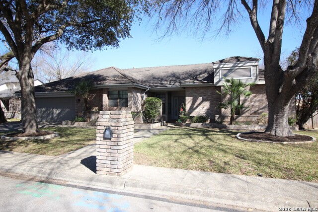 13806 Hunters Hawk St Property Photo 2