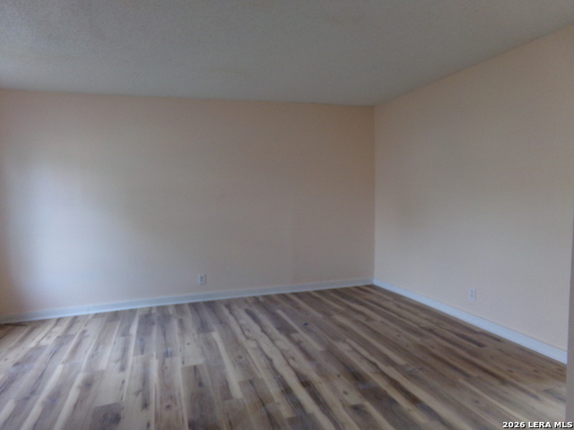 1212 Churing Dr Property Photo 3