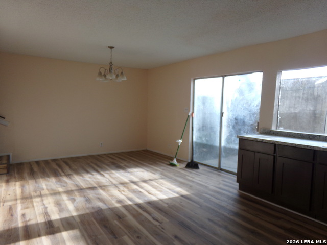 1212 Churing Dr Property Photo 7