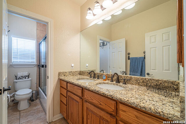 3024 Fallbrook Manor Property Photo 27