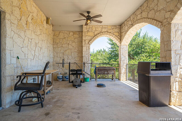 3024 Fallbrook Manor Property Photo 41
