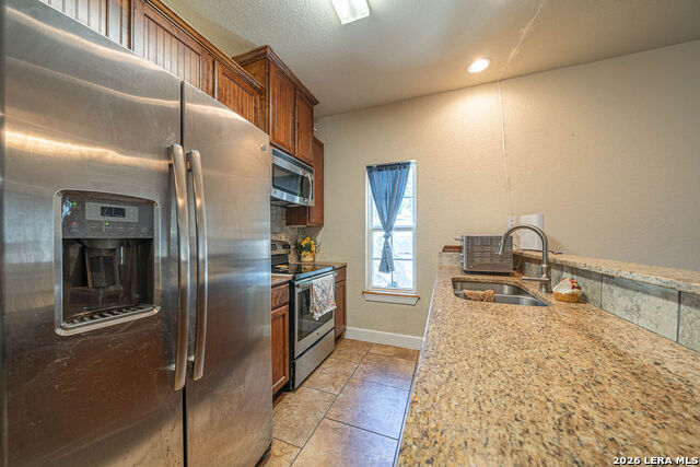 3024 Fallbrook Manor Property Photo 47