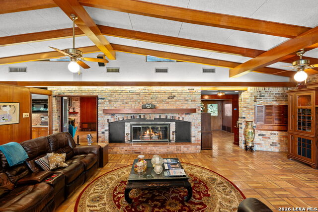 7142 Oakridge Property Photo 8