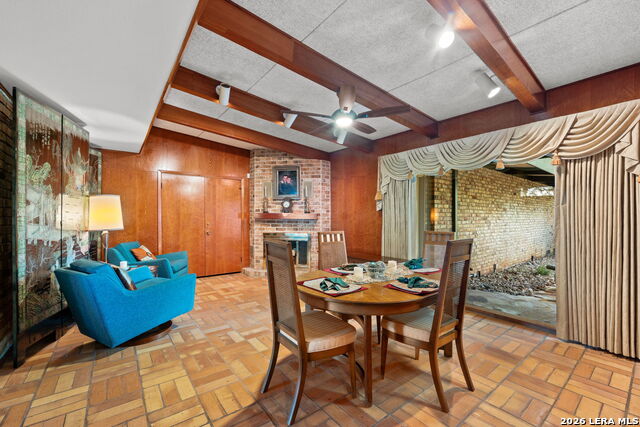 7142 Oakridge Property Photo 11