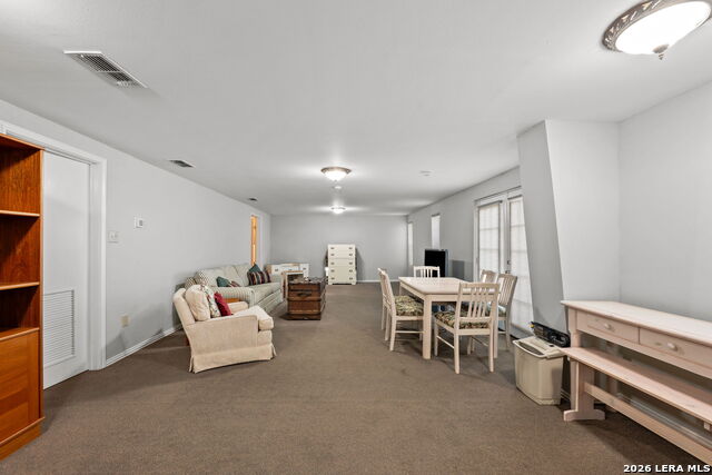 7142 Oakridge Property Photo 33