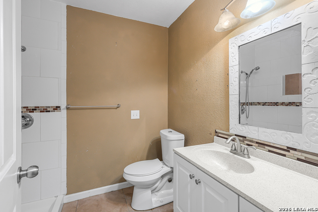8447 Timber Bridge St Property Photo 10