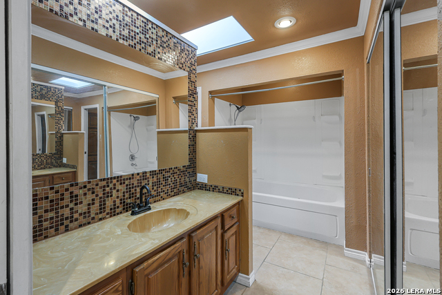 8447 Timber Bridge St Property Photo 13