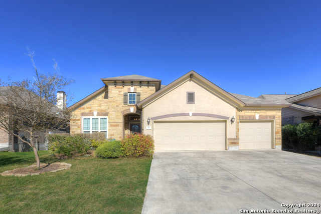 511 Pecan Forest Property Photo 2