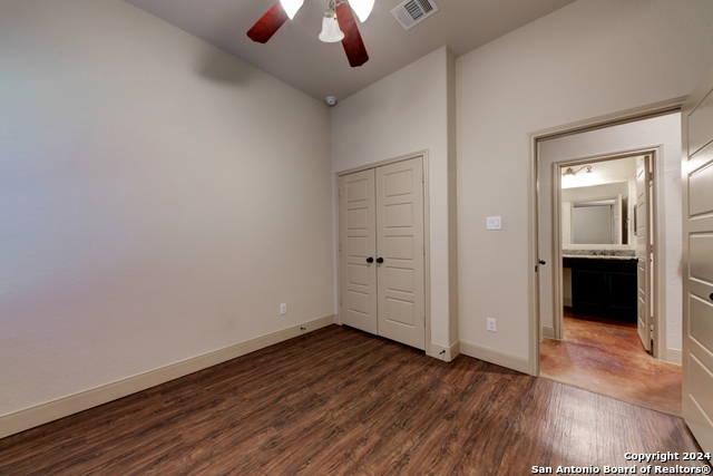 511 Pecan Forest Property Photo 24
