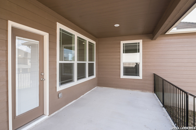509 Landmark Bluff Property Photo 9