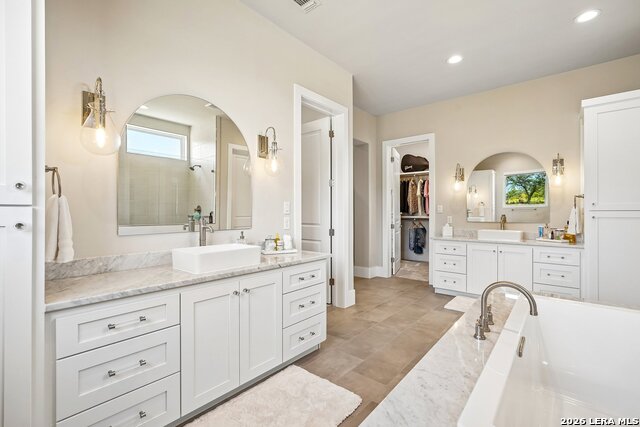 1760 Royal Pt Property Photo 20